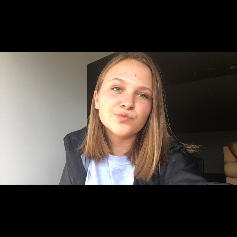 Meet your Posher, Lauren